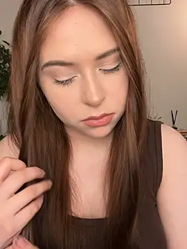  SweetCandyy online show from 24, 7, 2026