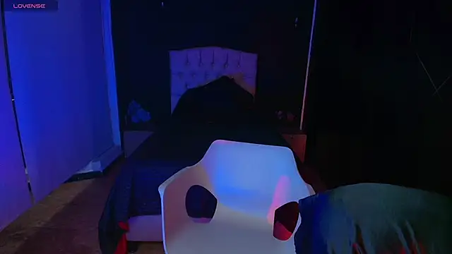 NatashaMason  online show from 11, 3, 2025