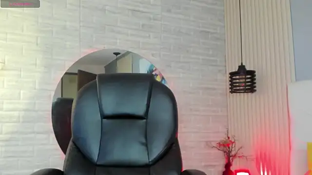 nicole  parker1 online show from 19, 3, 2025