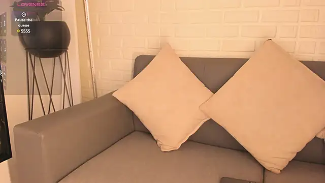 karina gomez 18 online show from 24, 2, 2025