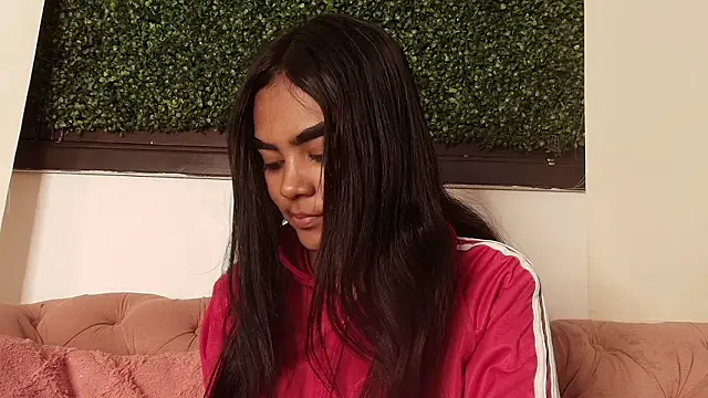 julieta aguilar1 online show from 13, 3, 2026