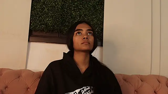 julieta aguilar1 online show from 22, 4, 2026