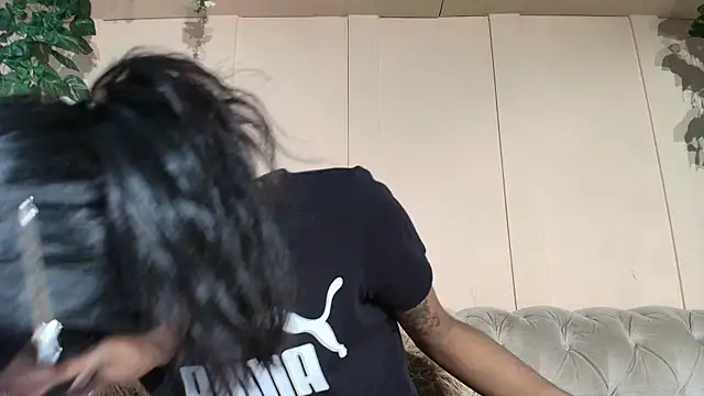 julieta aguilar1 online show from 26, 4, 2026