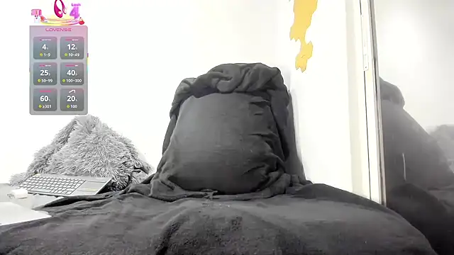 Snapshot of rayfit_90 chatting on 12, 3, 2026 rayfit 90 online show from 12, 3, 2026