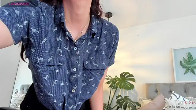 Nami sunny online show from 8, 11, 2025