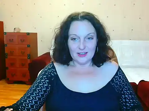 Alice3694 online show from 6, 1, 2025