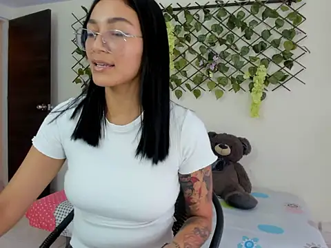 ASIAM BRUNET online show from 27, 9, 2025