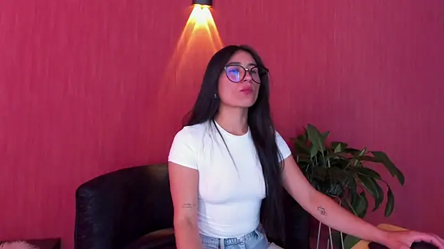 ChloeTurner  online show from 14, 2, 2026