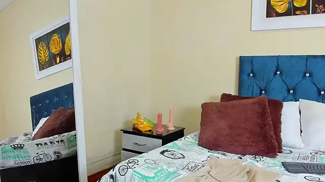 Snapshot of emagarcia chatting on 26, 12, 2024 emagarcia online show from 26, 12, 2024