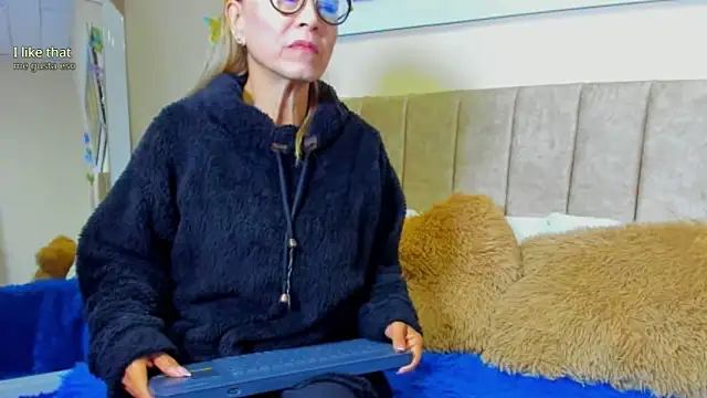 Snapshot of emagarcia chatting on 17, 9, 2025 emagarcia online show from 17, 9, 2025