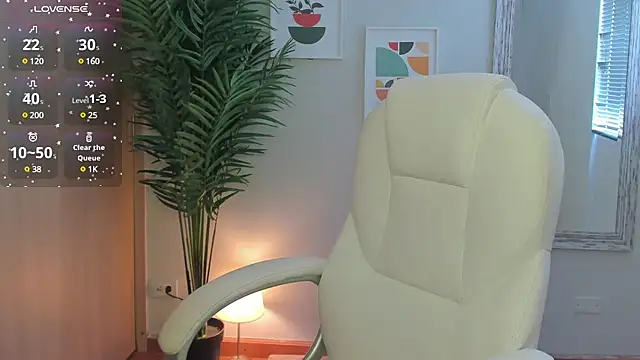 Elena Ruiz online show from 12, 12, 2024