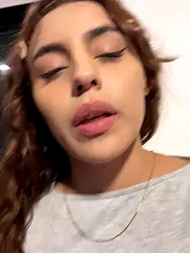 Katee Jones online show from 9, 9, 2025