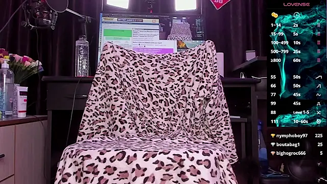 Raissa sky26 online show from 19, 1, 2025