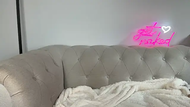 mollywilde online show from 7, 10, 2025