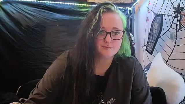 Bunny Cummings online show from 24, 2, 2026