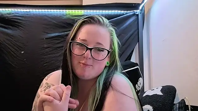 Bunny Cummings online show from 21, 4, 2026
