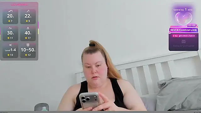 Busty-BBW-Emilie online show from 12, 7, 2026