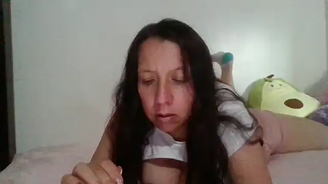 milfevha online show from 13, 3, 2025