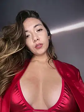 Iris lee online show from 28, 4, 2026