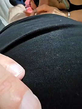 Snapshot of bella82 chatting on 20, 3, 2025 bella82 online show from 20, 3, 2025