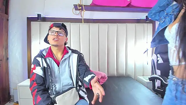 Bonny Bonss online show from 25, 10, 2025