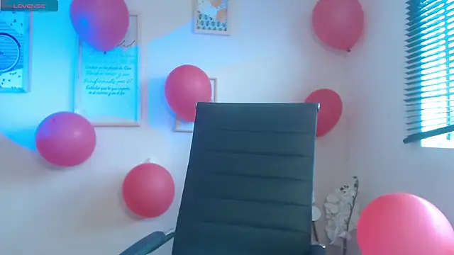 Snapshot of lucy_diiaz chatting on 15, 2, 2025 lucy diiaz online show from 15, 2, 2025