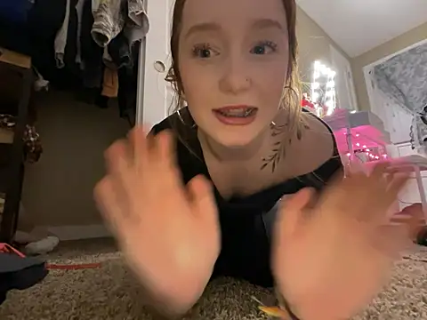gingerbabe18 online show from 6, 2, 2025