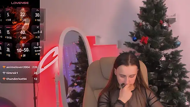 Dolly  Queen  online show from 8, 12, 2024