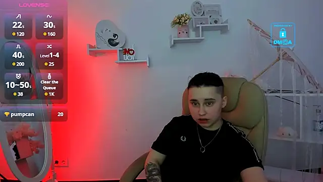 Dolly  Queen  online show from 24, 2, 2025