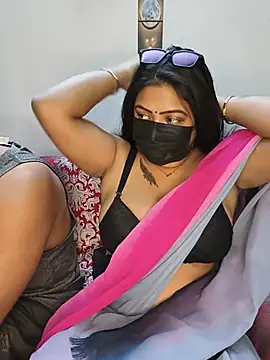 Snapshot of deepika-roy chatting on 24, 5, 2026 deepika-roy online show from 24, 5, 2026