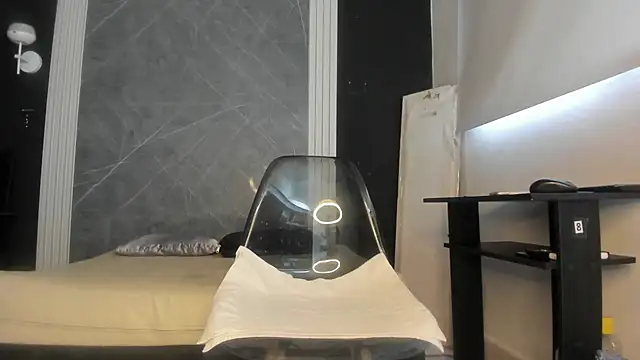 YummyDuooo online show from 30, 1, 2025