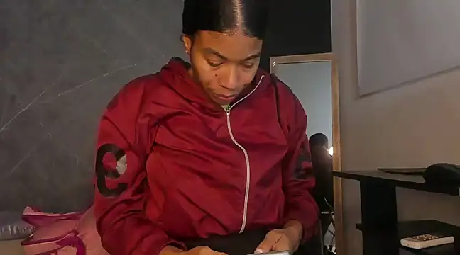 YummyDuooo online show from 5, 2, 2025