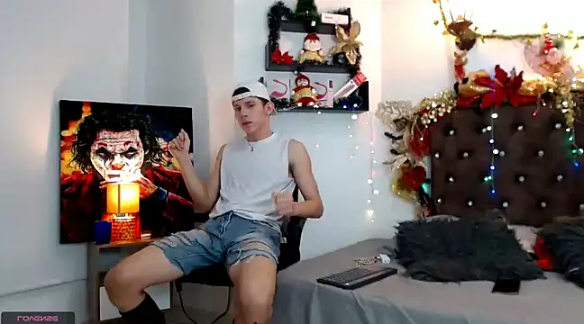 flowers18 online show from 24, 12, 2024