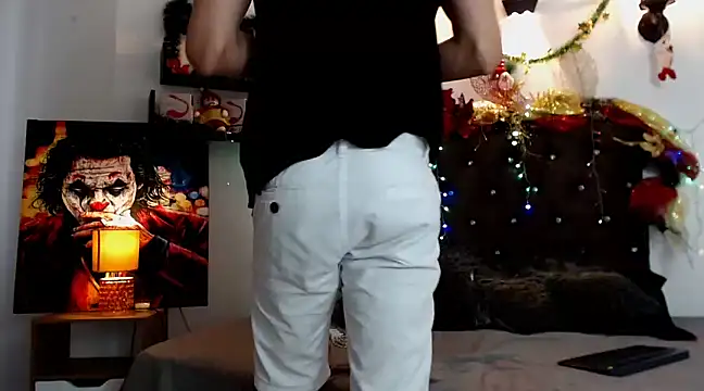 flowers18 online show from 31, 12, 2024