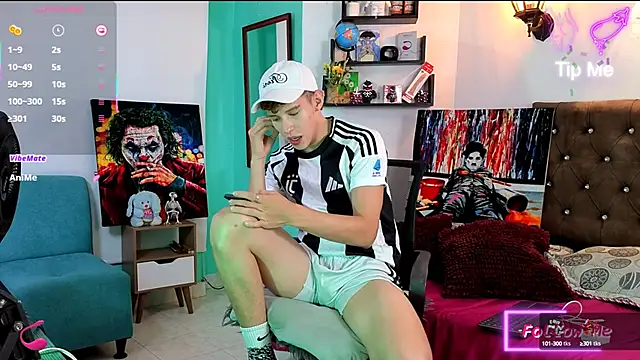 flowers18 online show from 14, 10, 2025