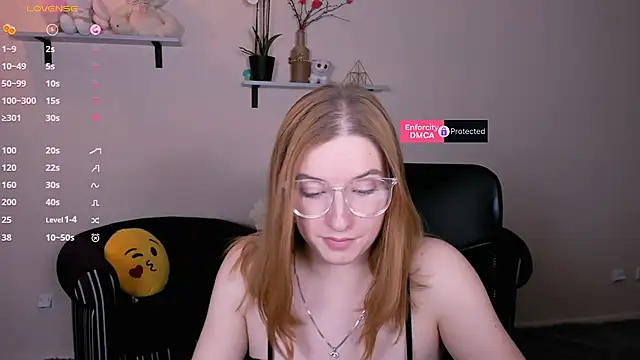 Snapshot of daisy_candy chatting on 14, 2, 2025 daisy candy online show from 14, 2, 2025