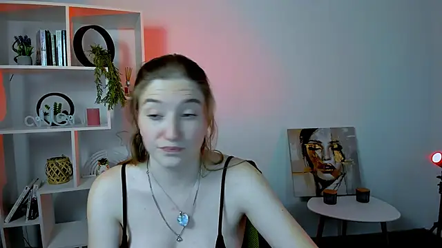 Snapshot of daisy_candy chatting on 18, 10, 2025 daisy candy online show from 18, 10, 2025