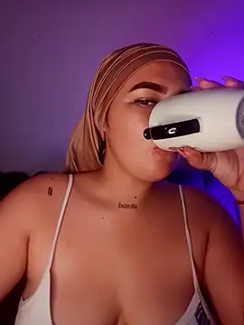 Snapshot of Celeste_camila18 chatting on 27, 3, 2026 Celeste camila18 online show from 27, 3, 2026