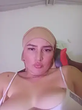 Celeste camila18 online show from 17, 7, 2026