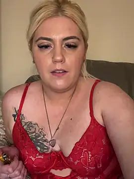 Blondiee3088 online show from 5, 2, 2025