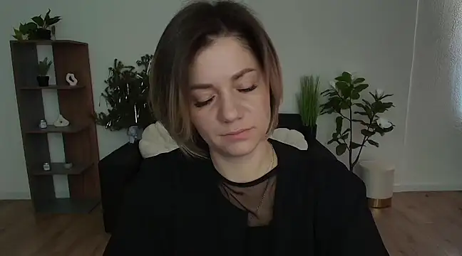 MariaSttone online show from 4, 1, 2025