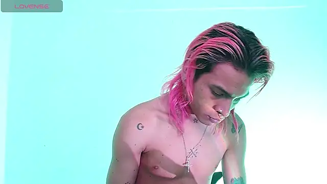 Jace Quinn online show from 5, 12, 2024