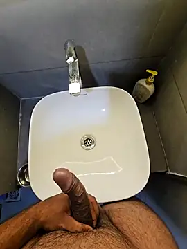 rahulGJ03 online show from 3, 3, 2025