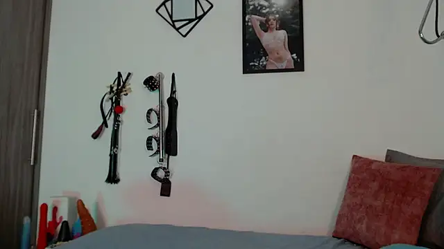 Alisson Beckett online show from 2, 12, 2024