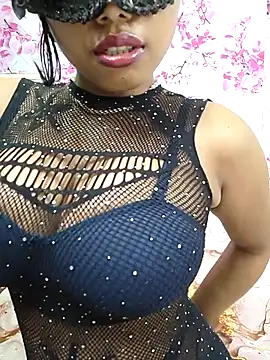 sandy naughty online show from 26, 4, 2026