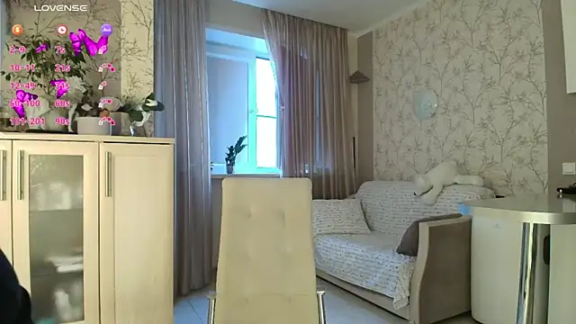 MilfeaN online show from 25, 4, 2026