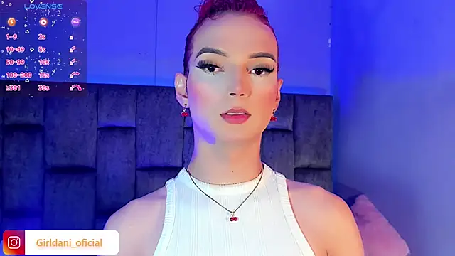 Liittle foxxxy online show from 28, 2, 2025