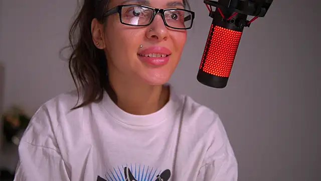 Mila May  online show from 26, 1, 2025