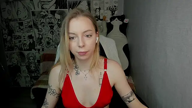 Snapshot of Martha_Cameron chatting on 3, 2, 2025 Martha Cameron online show from 3, 2, 2025