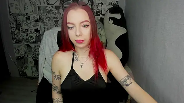 Snapshot of Martha_Cameron chatting on 3, 10, 2025 Martha Cameron online show from 3, 10, 2025